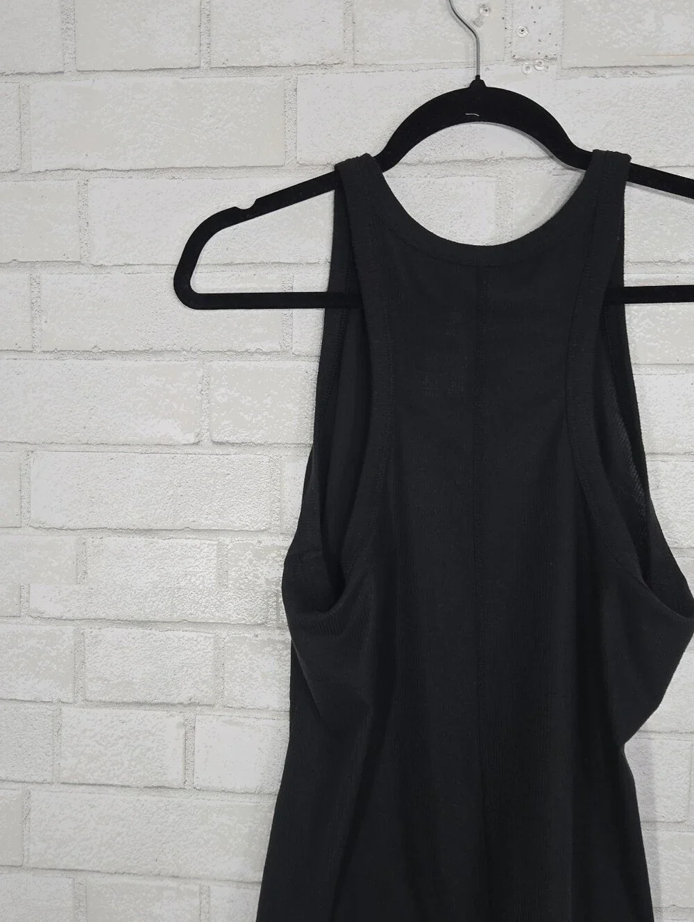 all in motion black athletic tank - Picture 9 of 10